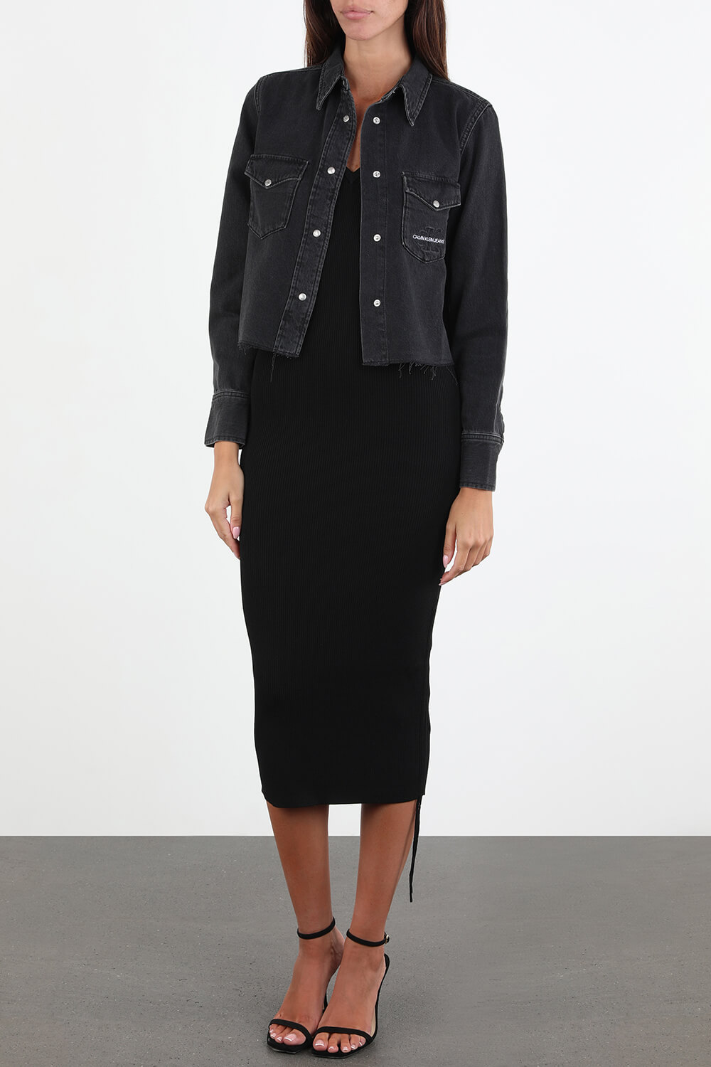 חולצת דנים קרופ בשטיפה כהה